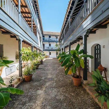 New In Traditional Building Of The Xvi Century Apartament